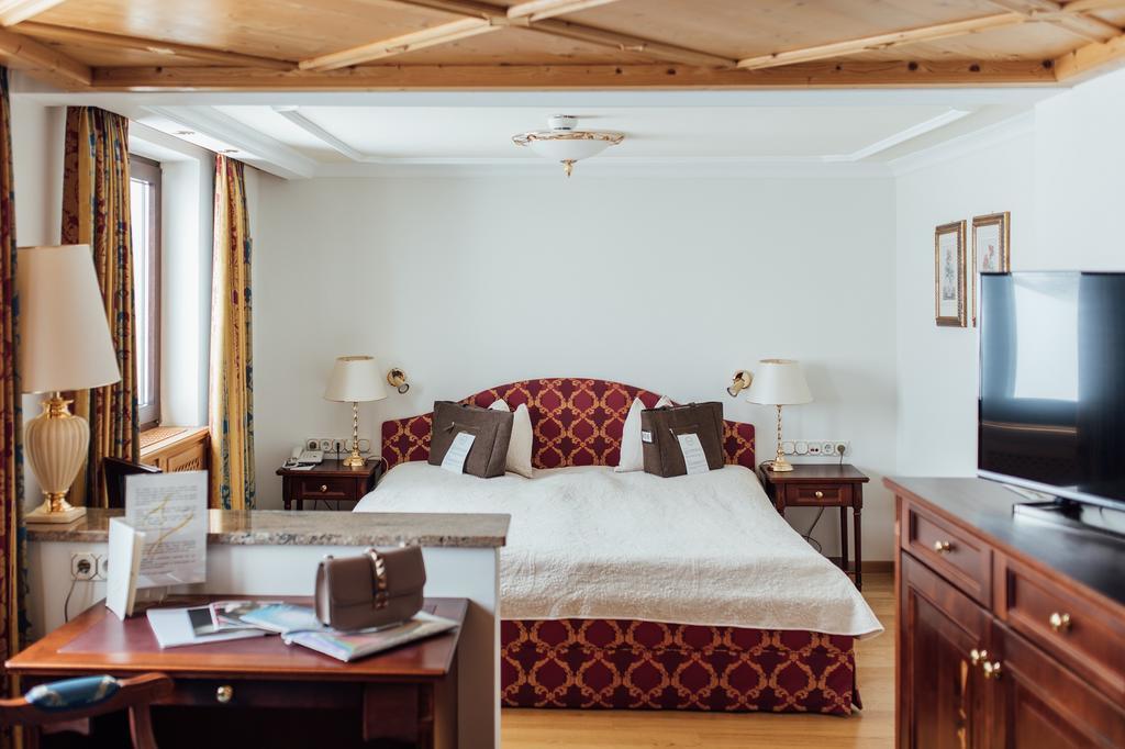 Hotel Zuerserhof מראה חיצוני תמונה